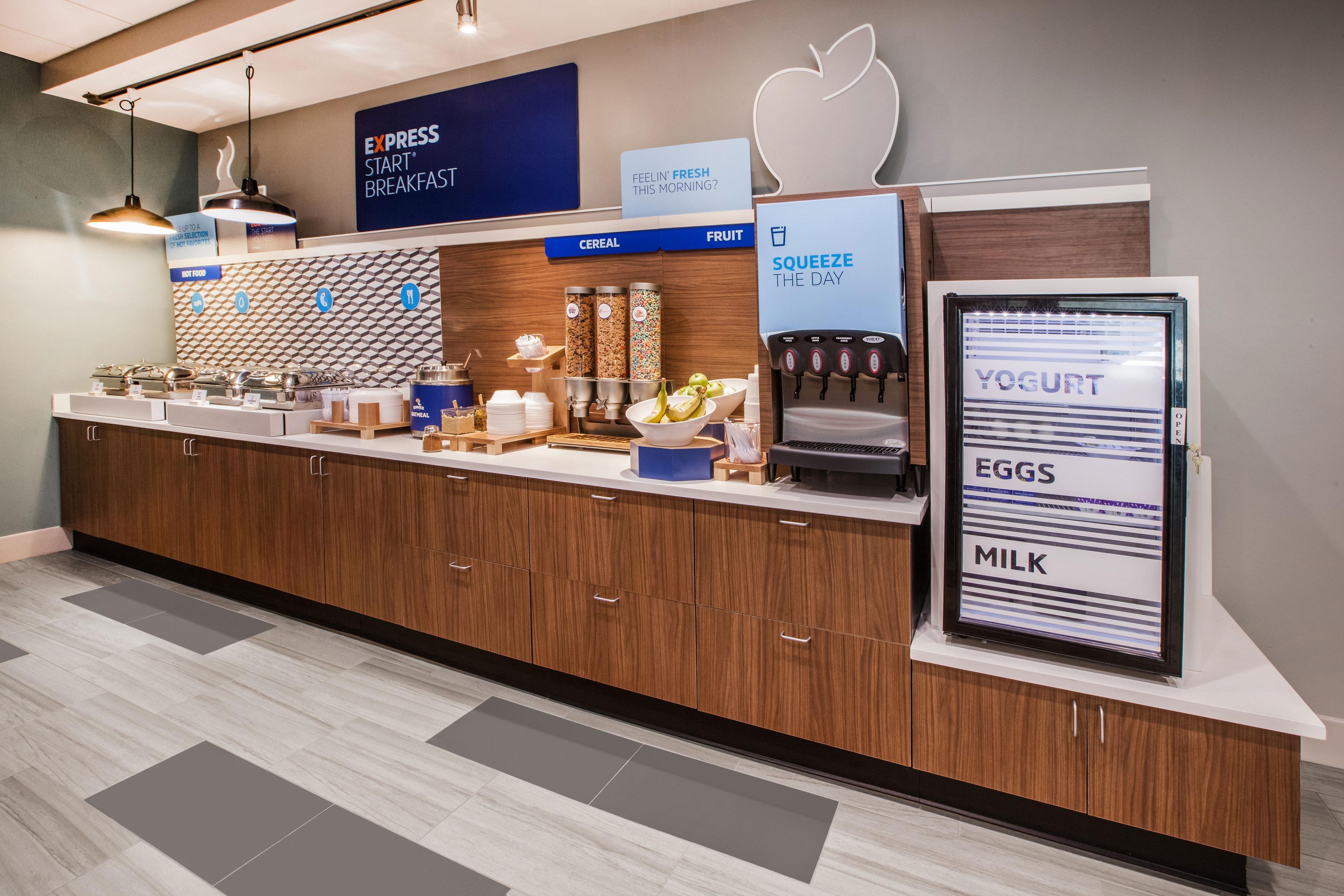 Holiday Inn Express Washington Dc Sw - Springfield By Ihg Экстерьер фото